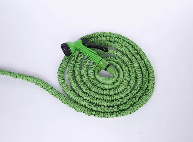 Mangueira Mágica Expansível 30 Metros com Bico Pulverizador Multiuso HidroFlex – Jardim e Limpeza